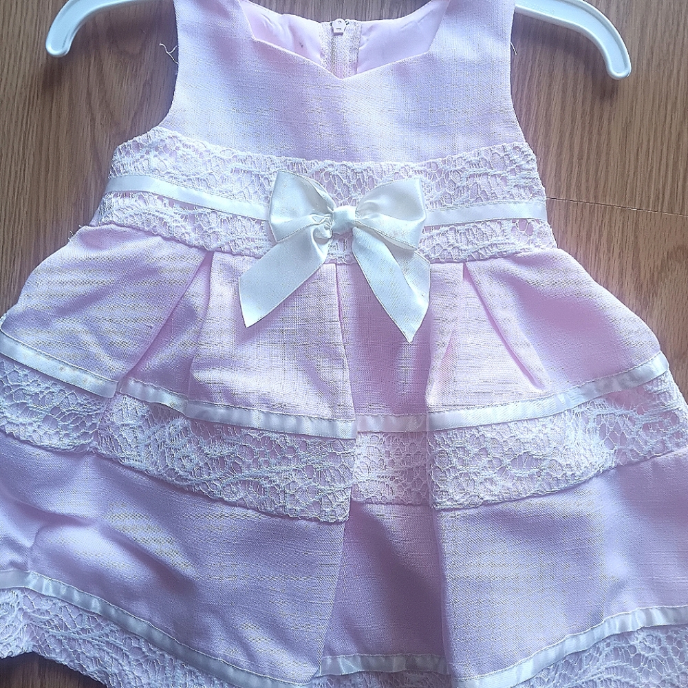 Bonnie Baby baby girl pink 6/9 months dressy dress.